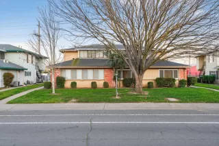 Photo #2: 226027955 Listing 