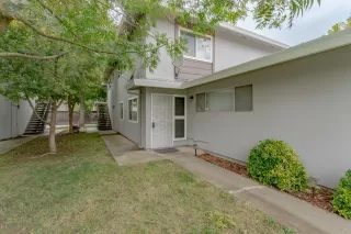 Photo #4: 226028631 Listing 