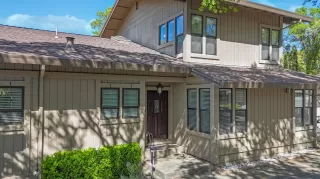 Photo #1: 226028773 Listing 