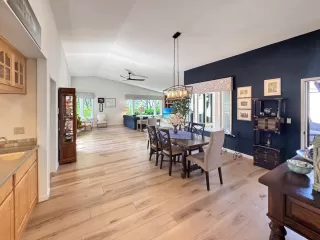 Photo #5: 226028773 Listing 