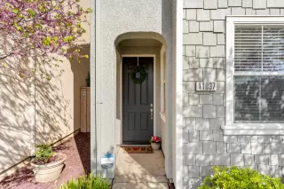 Photo #2: 226029014 Listing 