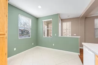 Photo #6: 226029014 Listing 