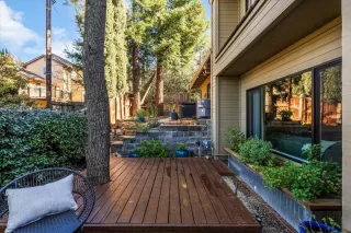 Photo #2: 226029070 Listing 