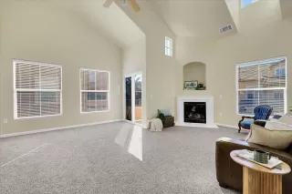 Photo #3: 226029235 Listing 