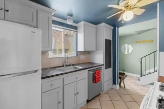 Photo #4: 226029385 Listing 