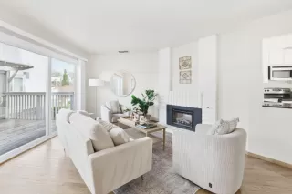 Photo #6: 226029525 Listing 