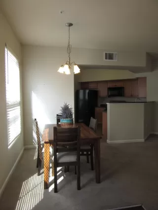 Photo #4: 226030174 Listing