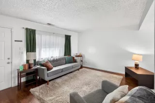 Photo #5: 226030733 Listing 