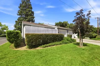 Photo #1: 226030901 Listing