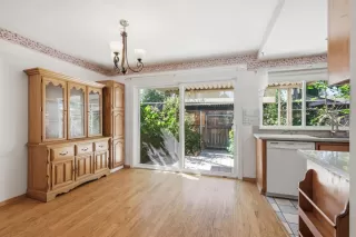 Photo #6: 226031230 Listing 