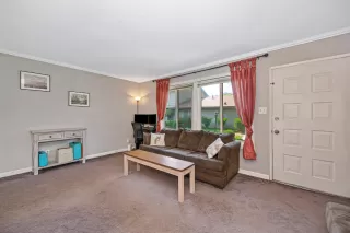 Photo #6: 226031436 Listing 