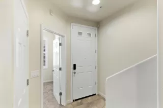 Photo #6: 226031617 Listing 