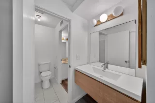 Photo #2: 226031729 Listing 