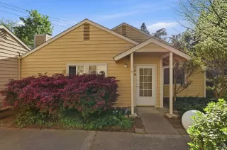 Photo #2: 226032265 Listing 