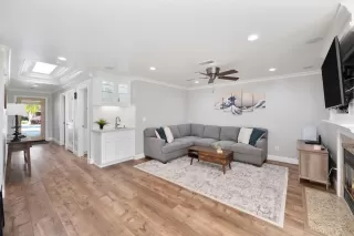 Photo #5: 226033746 Listing 