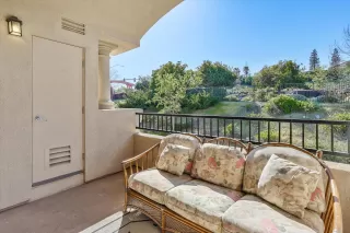 Photo #4: 226033841 Listing 