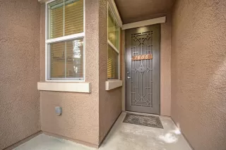 Photo #1: 226033906 Listing