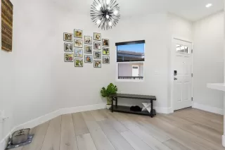 Photo #6: 226033993 Listing