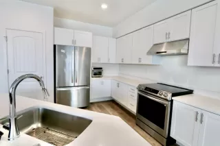 Photo #5: 226034038 Listing 