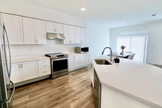 Photo #6: 226034038 Listing 