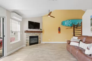 Photo #5: 226034657 Listing