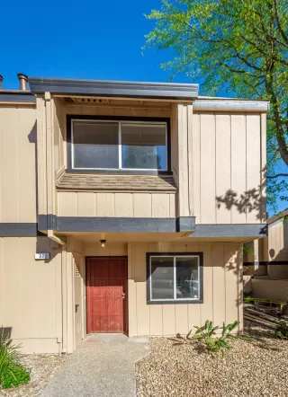 Photo #2: 226036258 Listing 