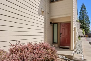 Photo #4: 226036483 Listing 