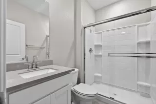 Photo #3: 226036721 Listing 