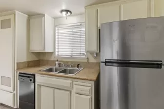 Photo #6: 226036836 Listing 