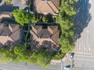 Photo #4: 226037234 Listing