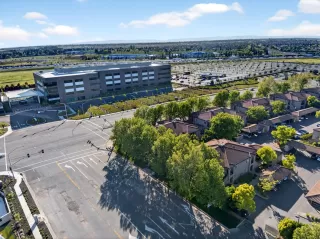 Photo #5: 226037234 Listing