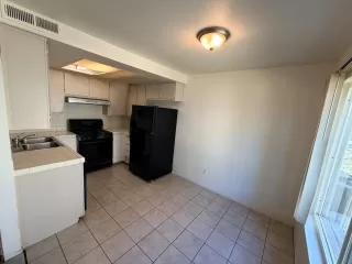 Photo #2: 226038024 Listing 