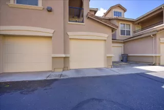 Photo #5: 226038087 Listing 