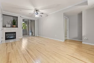 Photo #2: 226038639 Listing 