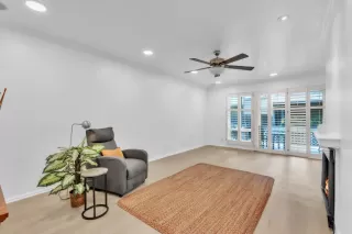 Photo #3: 226038888 Listing 