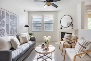 Photo #1: 226039188 Listing 