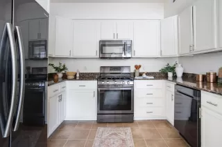 Photo #3: 226039188 Listing 