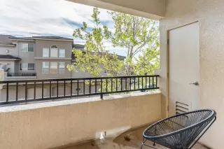 Photo #5: 226039188 Listing 