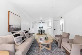 Photo #5: 226039606 Listing 