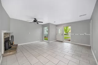 Photo #6: 226039921 Listing 