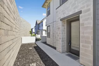 Photo #4: 226040454 Listing 