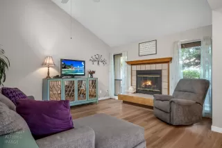 Photo #4: 226040799 Listing 