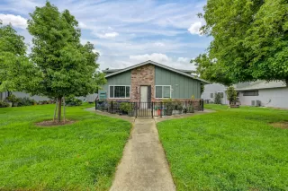 Primary Photo for MLS#: 226040905