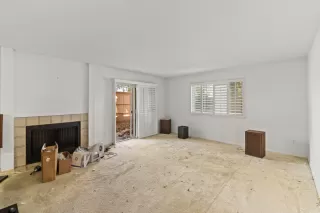 Photo #5: 226040911 Listing 