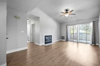 Photo #4: 226041065 Listing