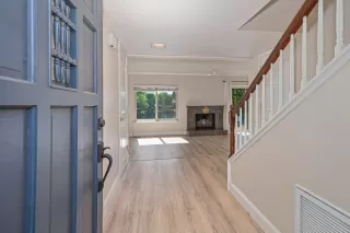 Photo #5: 226041078 Listing