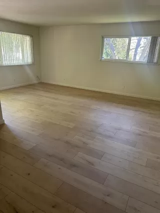 Photo #3: 226041329 Listing