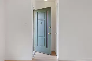 Photo #5: 226041455 Listing 