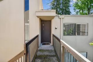 Photo #5: 226041530 Listing 