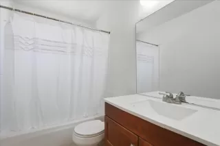 Photo #3: 226041678 Listing 